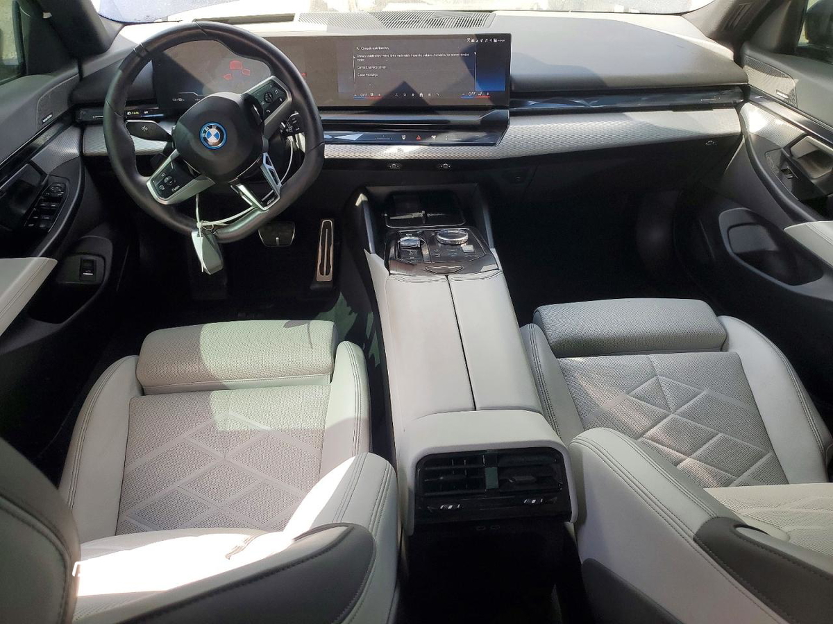 BMW i5 2026