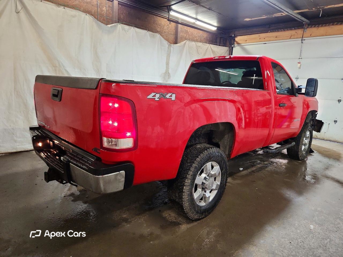 GMC Sierra 2013