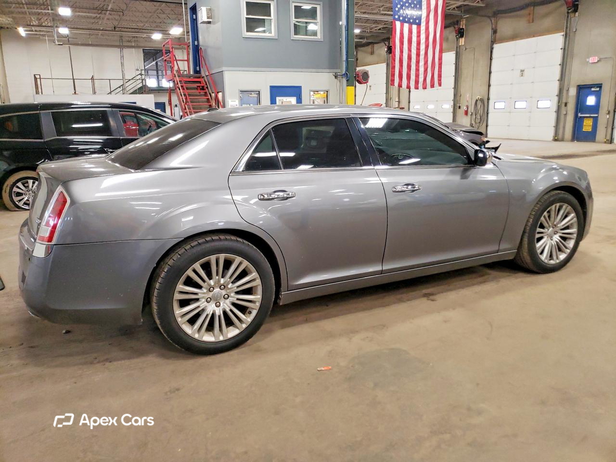 Chrysler 300 2011