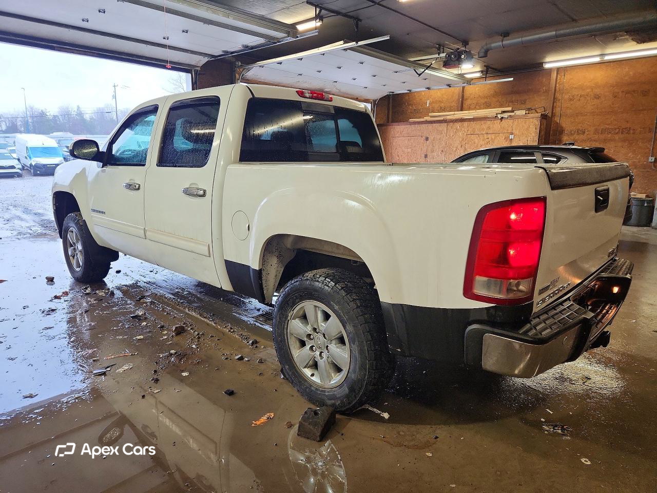 GMC Sierra 2011