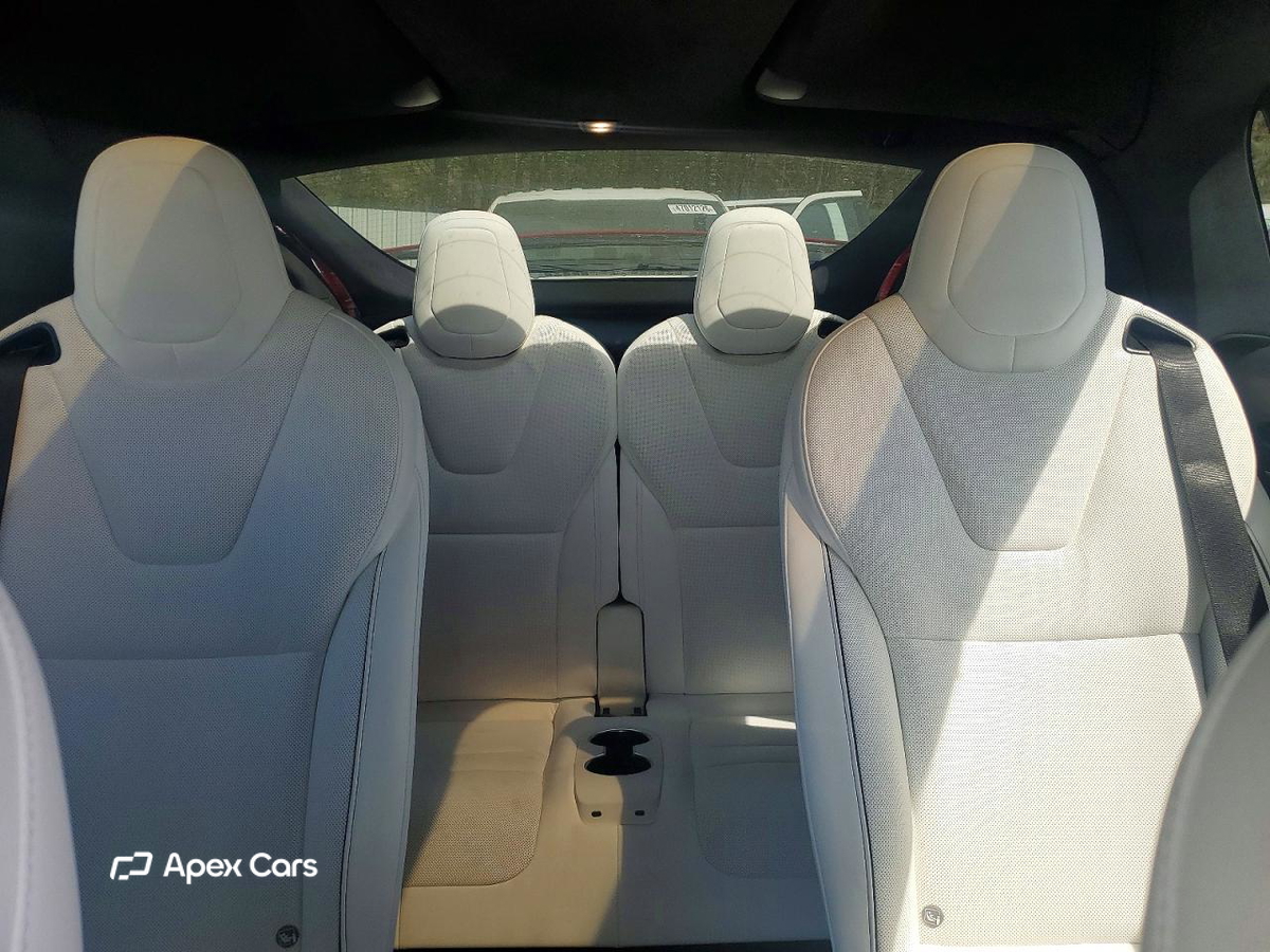 Tesla Model X 2022