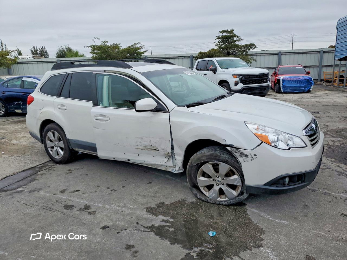 Subaru Outback 2012