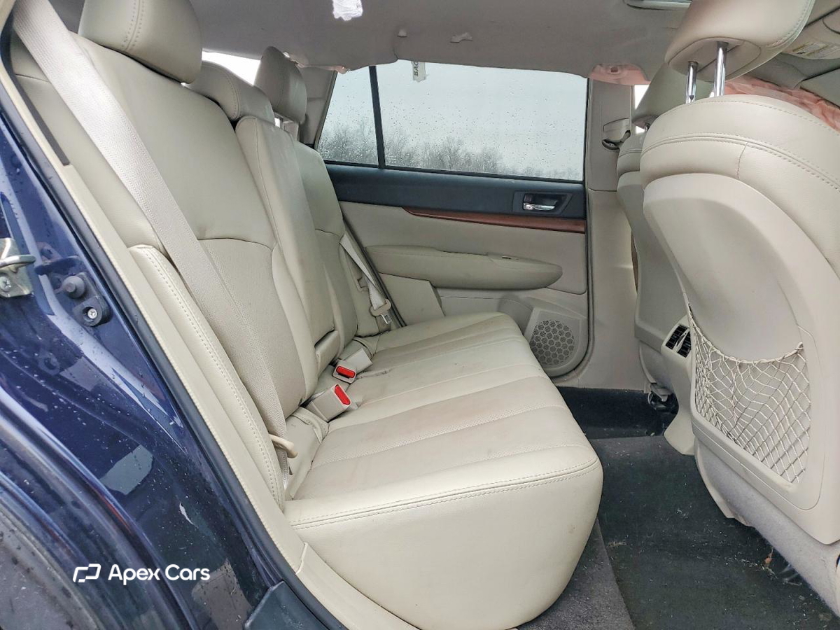 Subaru Outback 2014