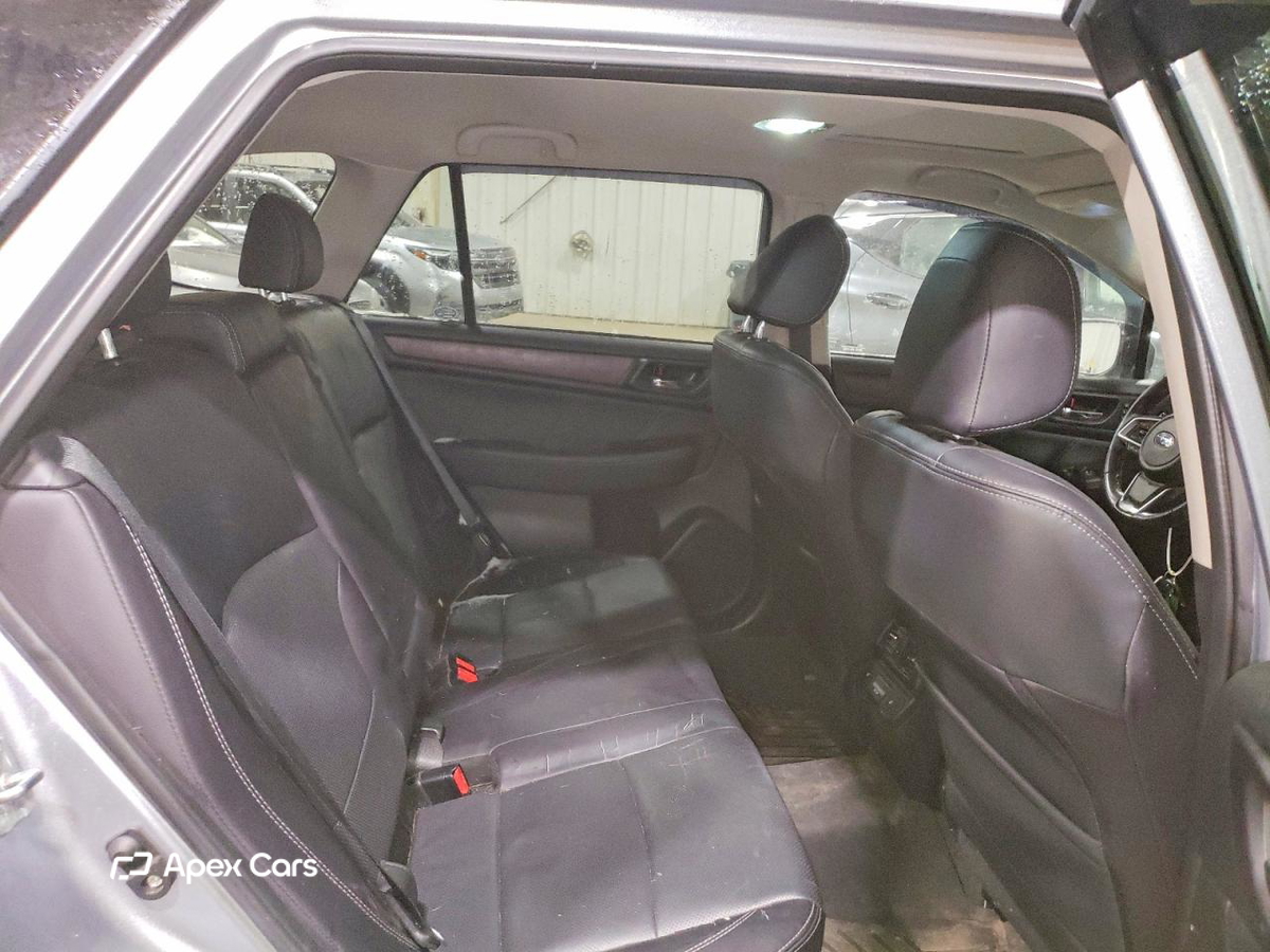 Subaru Outback 2018