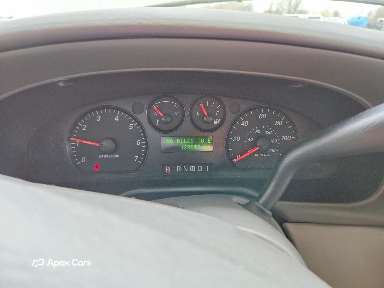 Ford Taurus 2005