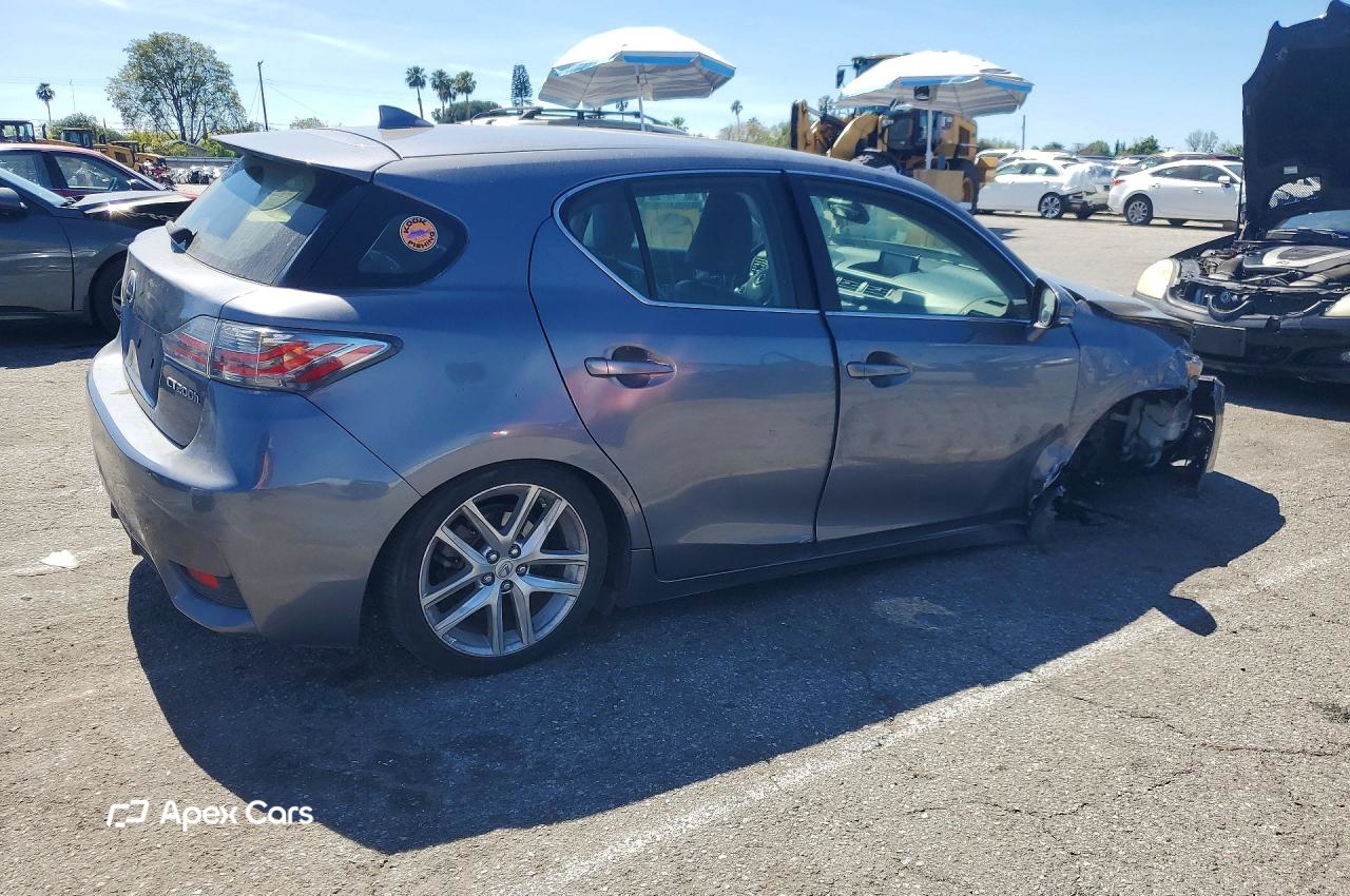 Lexus CT 2015