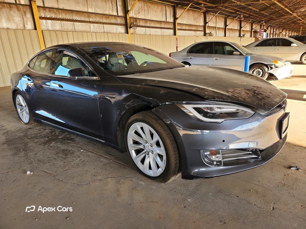 Tesla Model S 2018