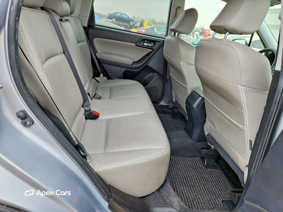 Subaru Forester 2016