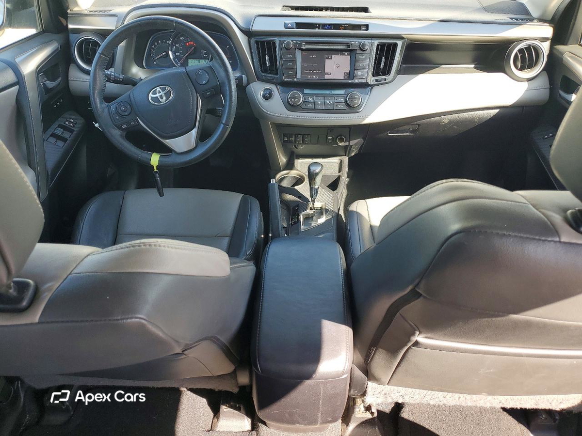 Toyota RAV 4 2015