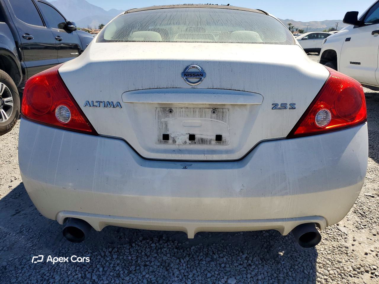 Nissan Altima 2012