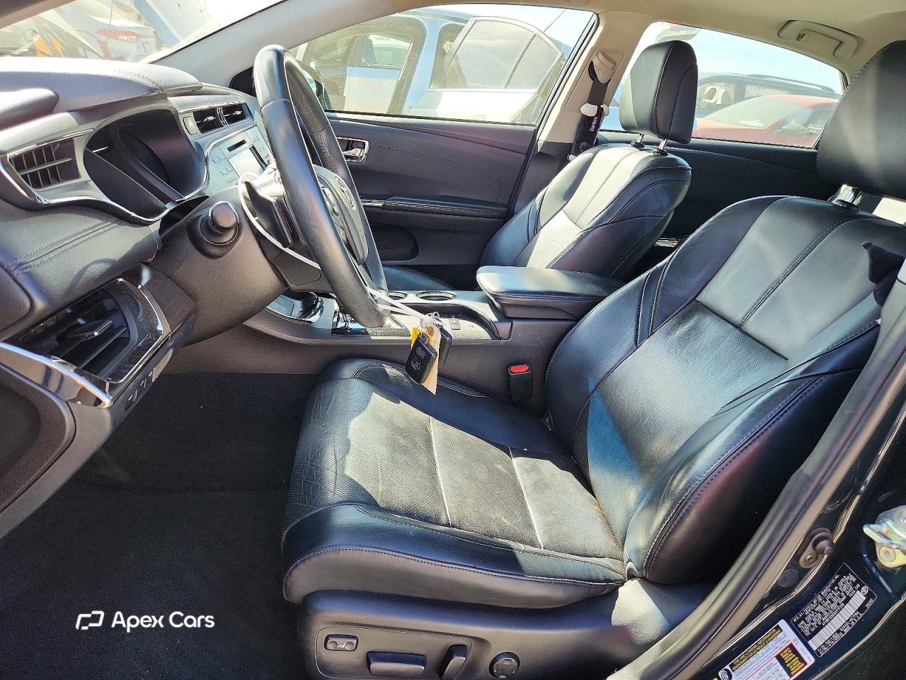 Toyota Avalon 2016