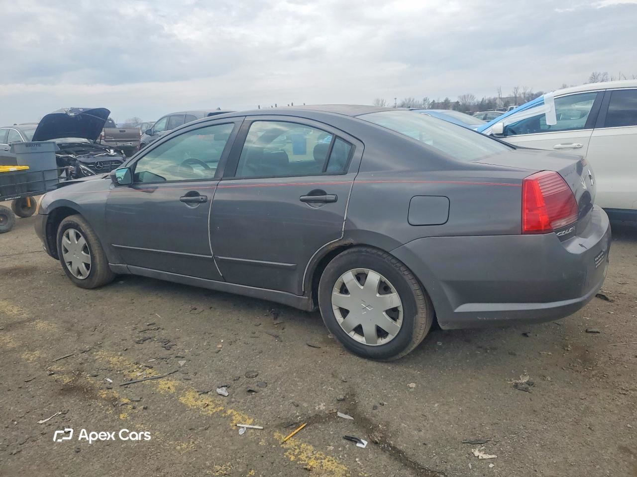 Mitsubishi Galant 2004