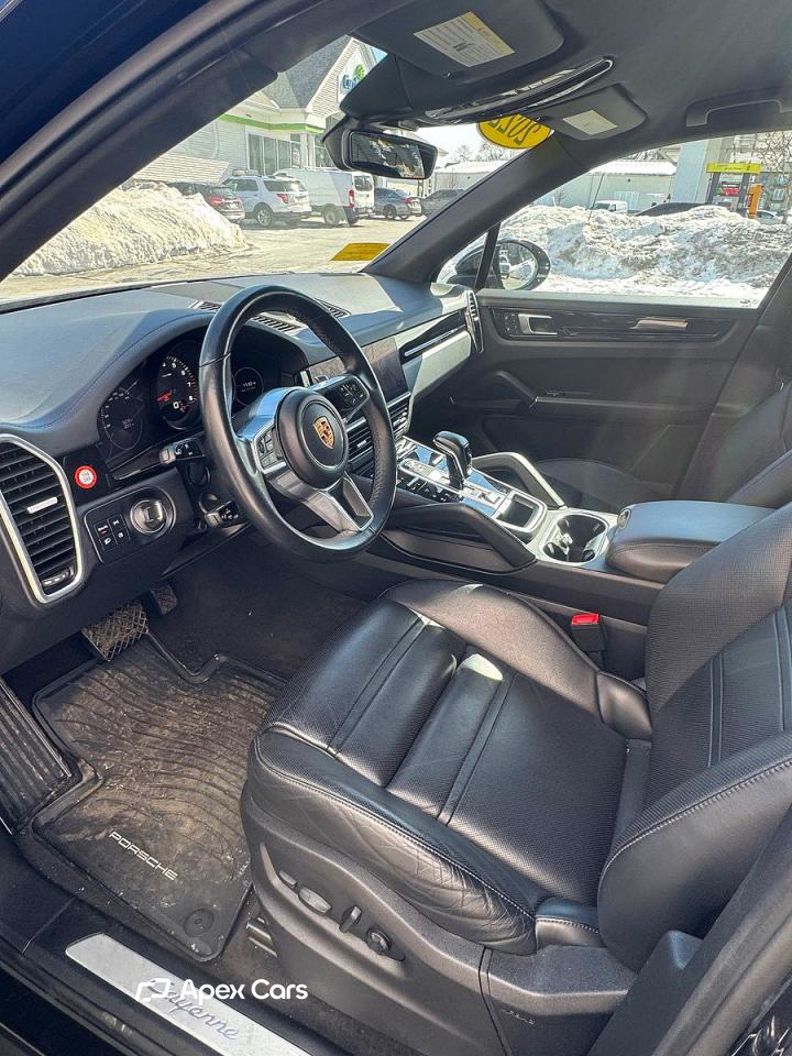 Porsche Cayenne 2022