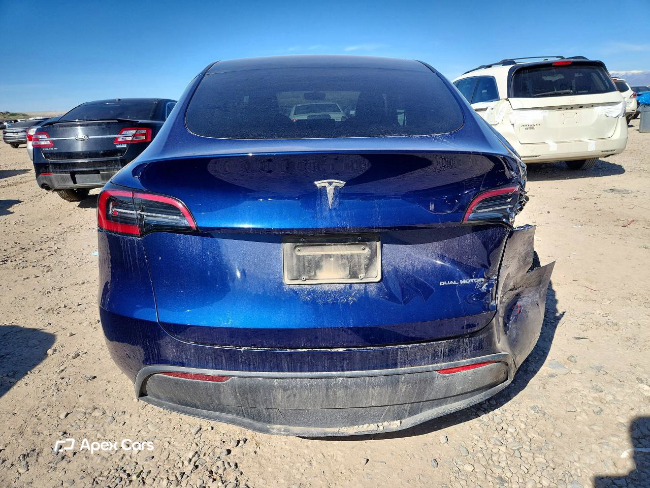 Tesla Model Y 2023