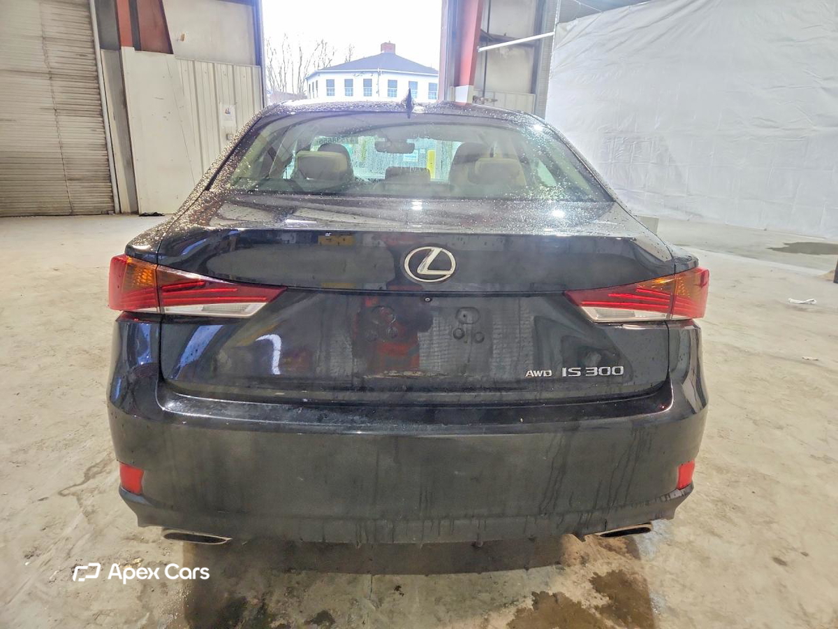 Lexus IS 2017
