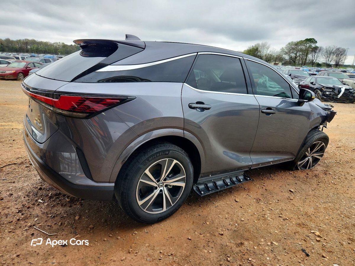Lexus RX 2023