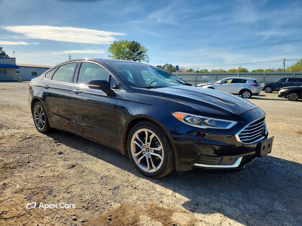 Ford Fusion 2020