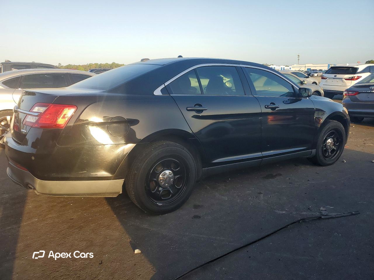 Ford Taurus 2015