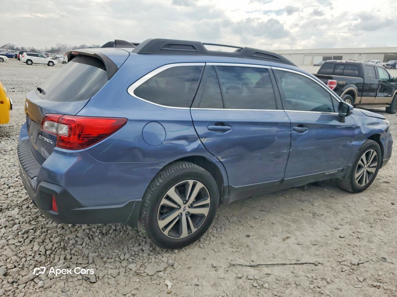 Subaru Outback 2018