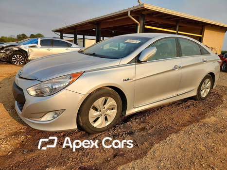 Hyundai Sonata 2013 - Image 1 of 12