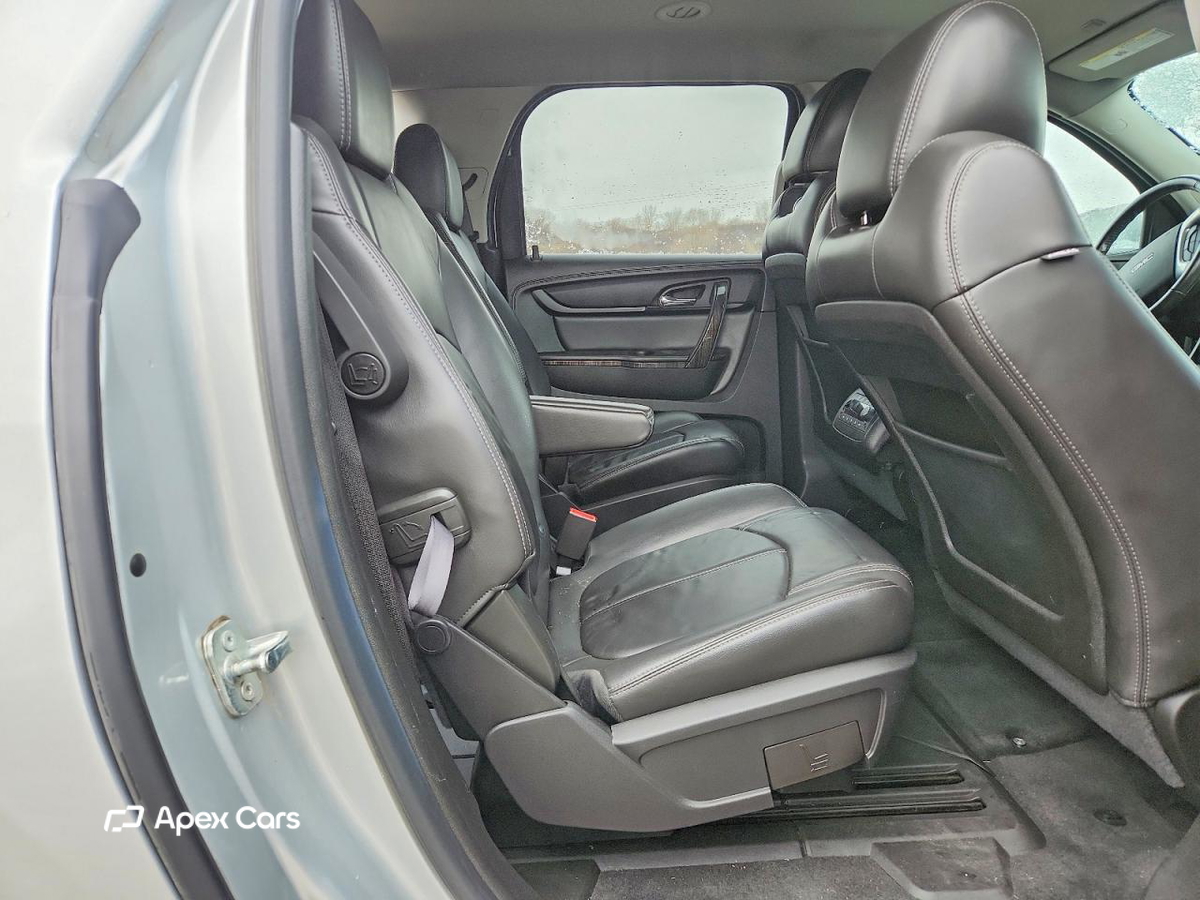 GMC Acadia 2016