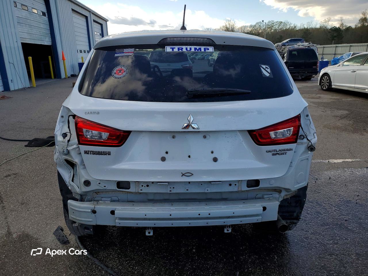Mitsubishi Outlander 2011