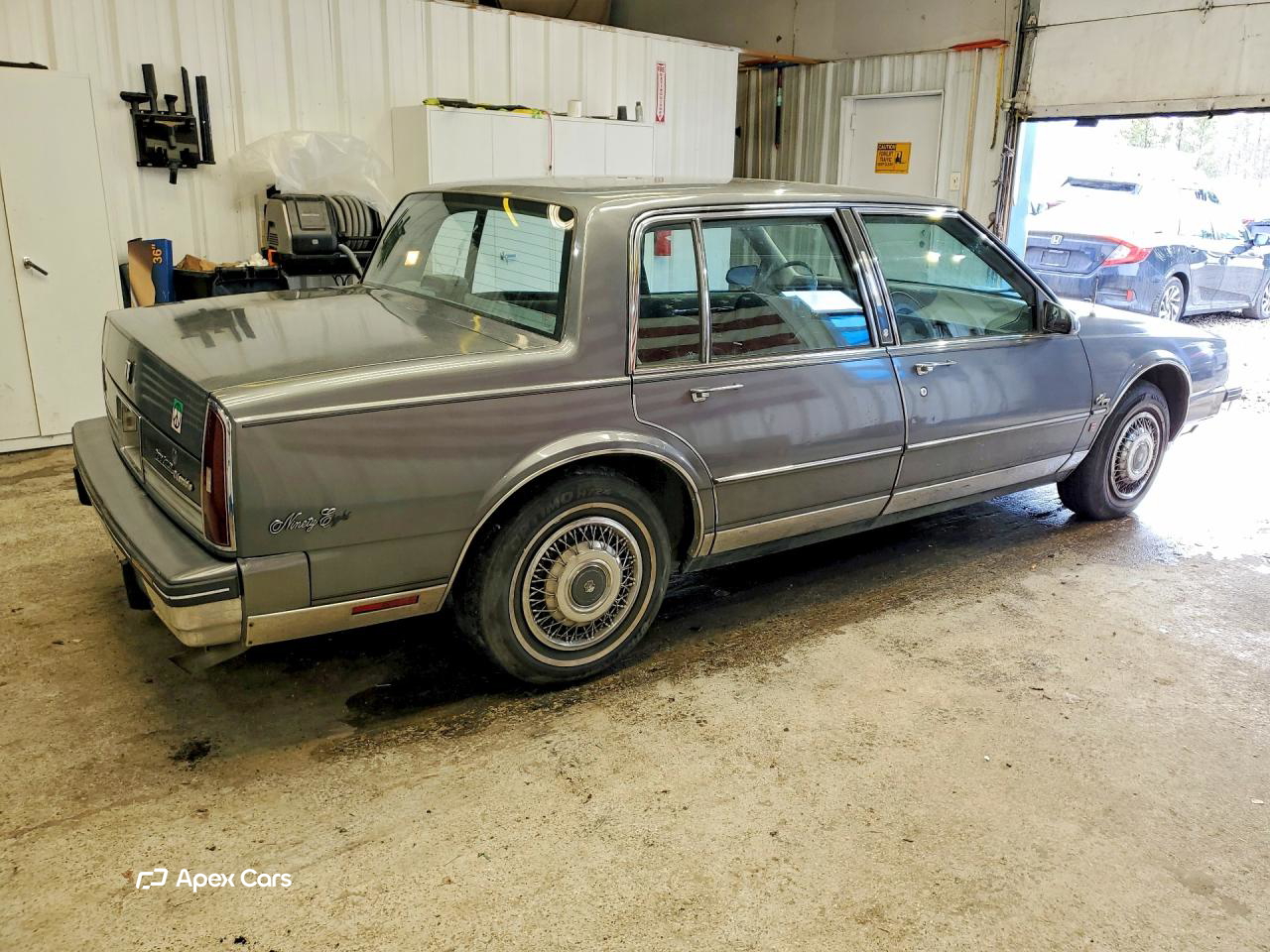 Oldsmobile 98 1986