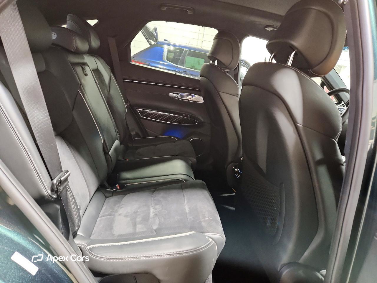 Genesis GV70 2022