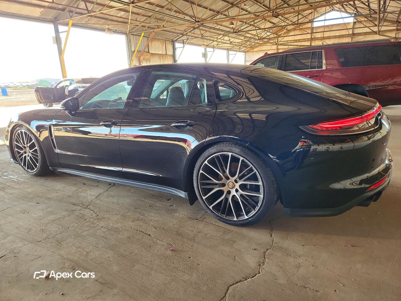 Porsche Panamera 2023