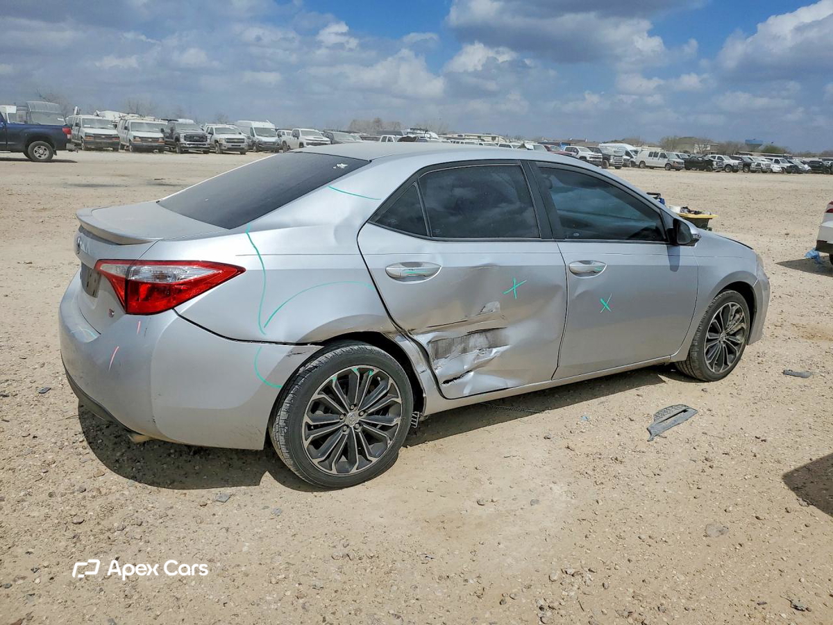 Toyota Corolla 2015
