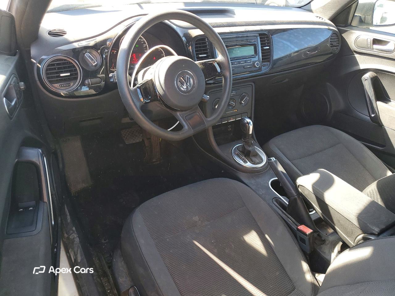 Volkswagen Beetle 2014