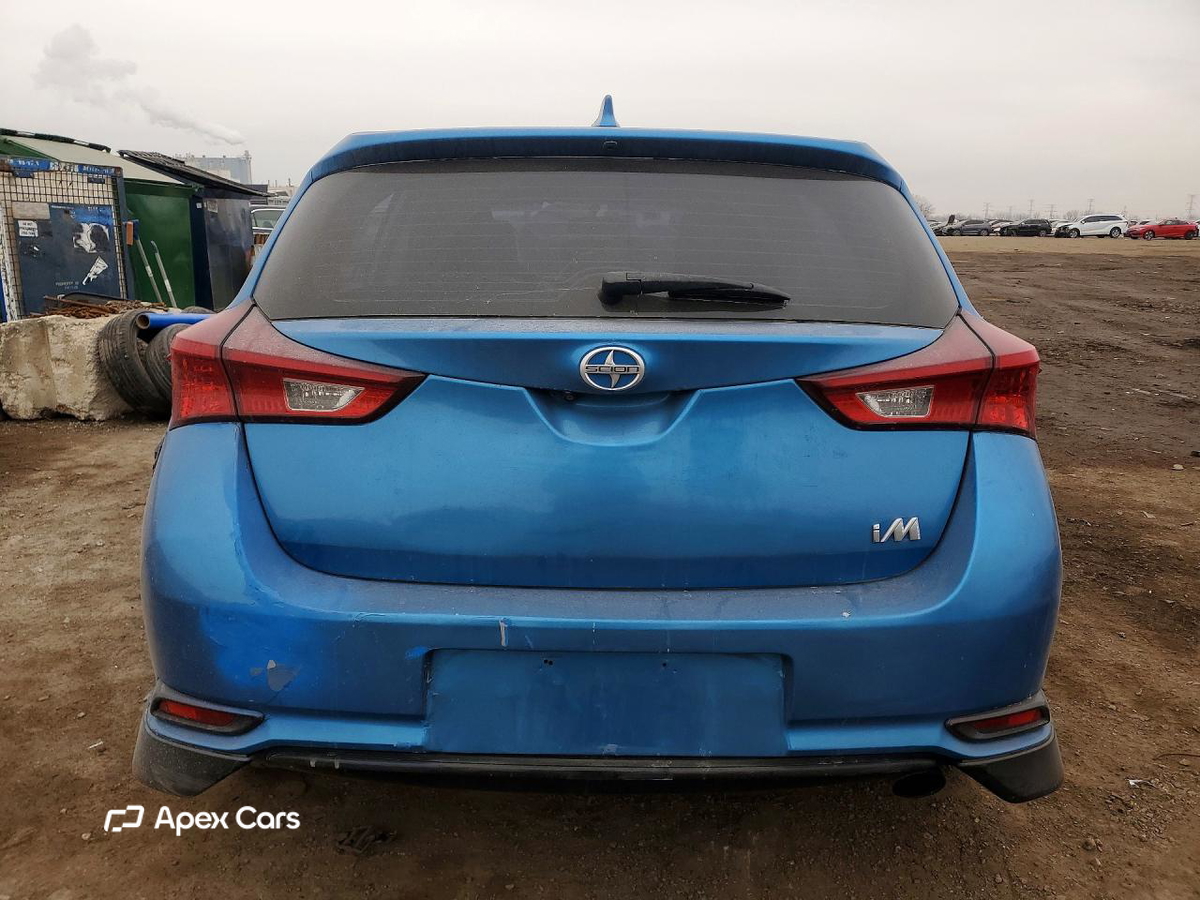 Scion iM 2016