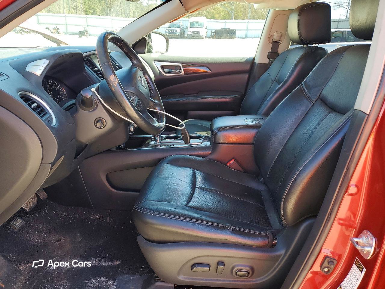 Nissan Pathfinder 2014