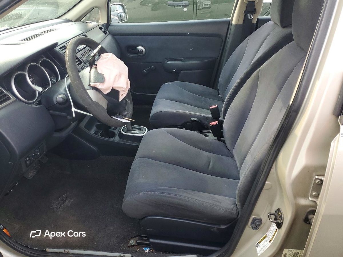 Nissan Versa 2008