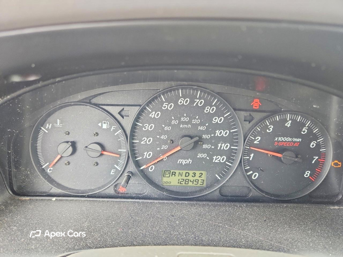 Mazda MPV 2003