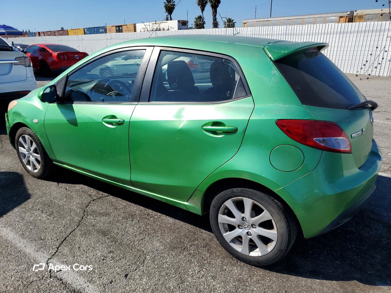 Mazda 2 2011