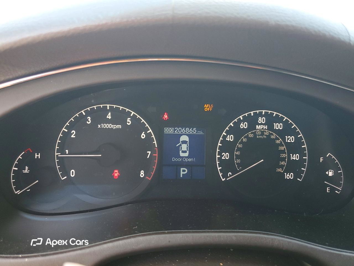 Hyundai Genesis 2011