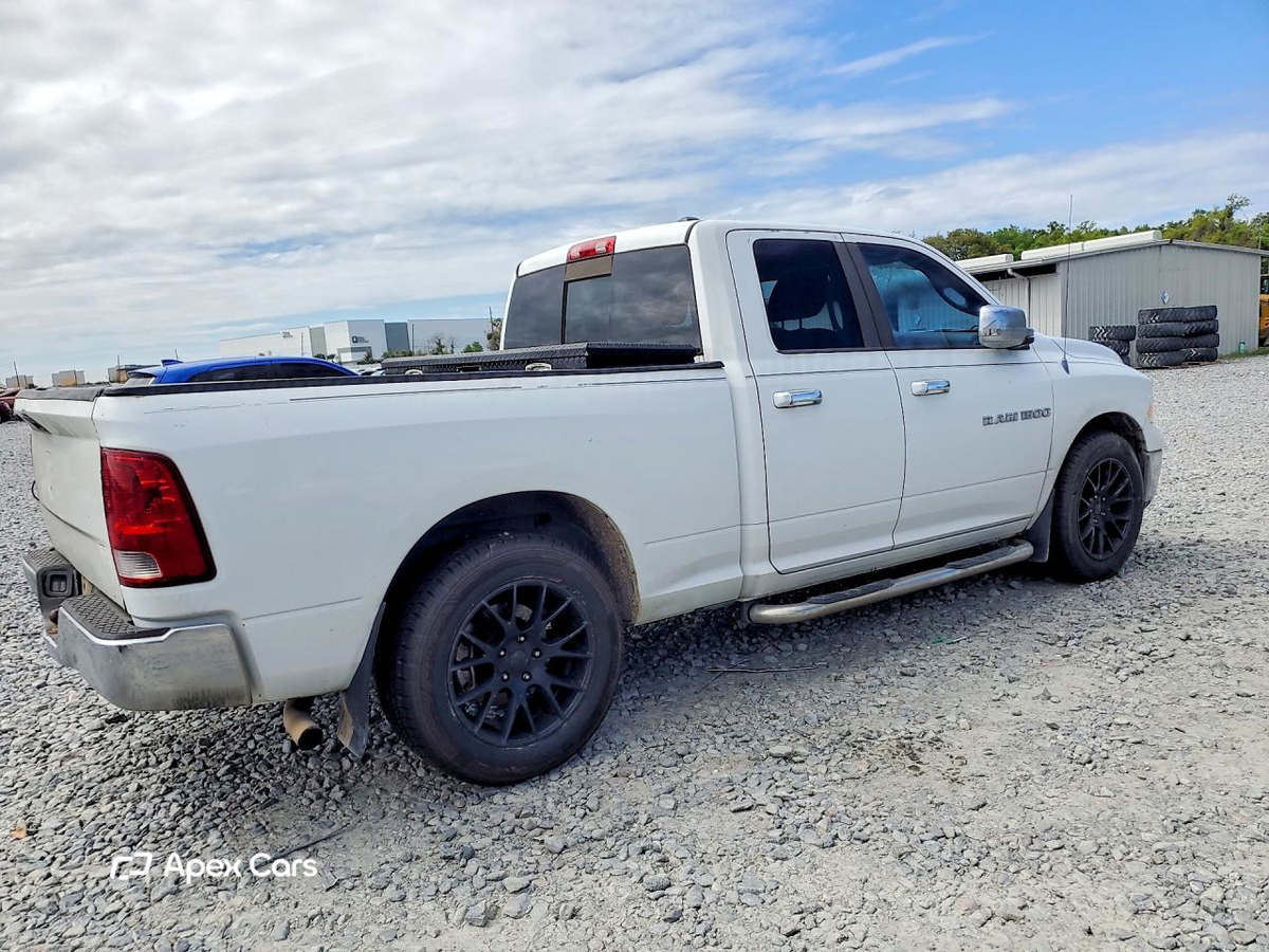 Dodge RAM 2011