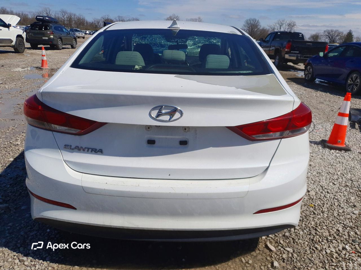 Hyundai Elantra 2017
