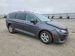 Chrysler Pacifica 2017