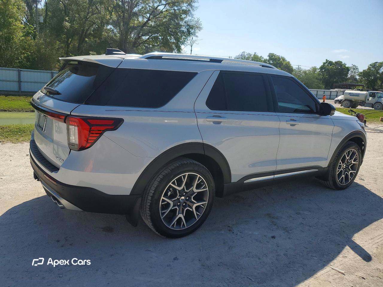 Ford Explorer 2025