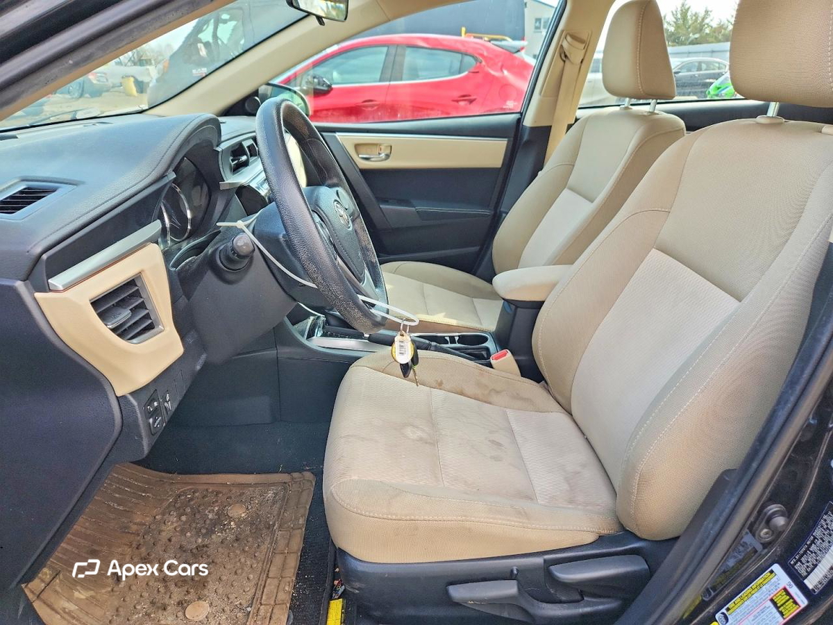 Toyota Corolla 2015