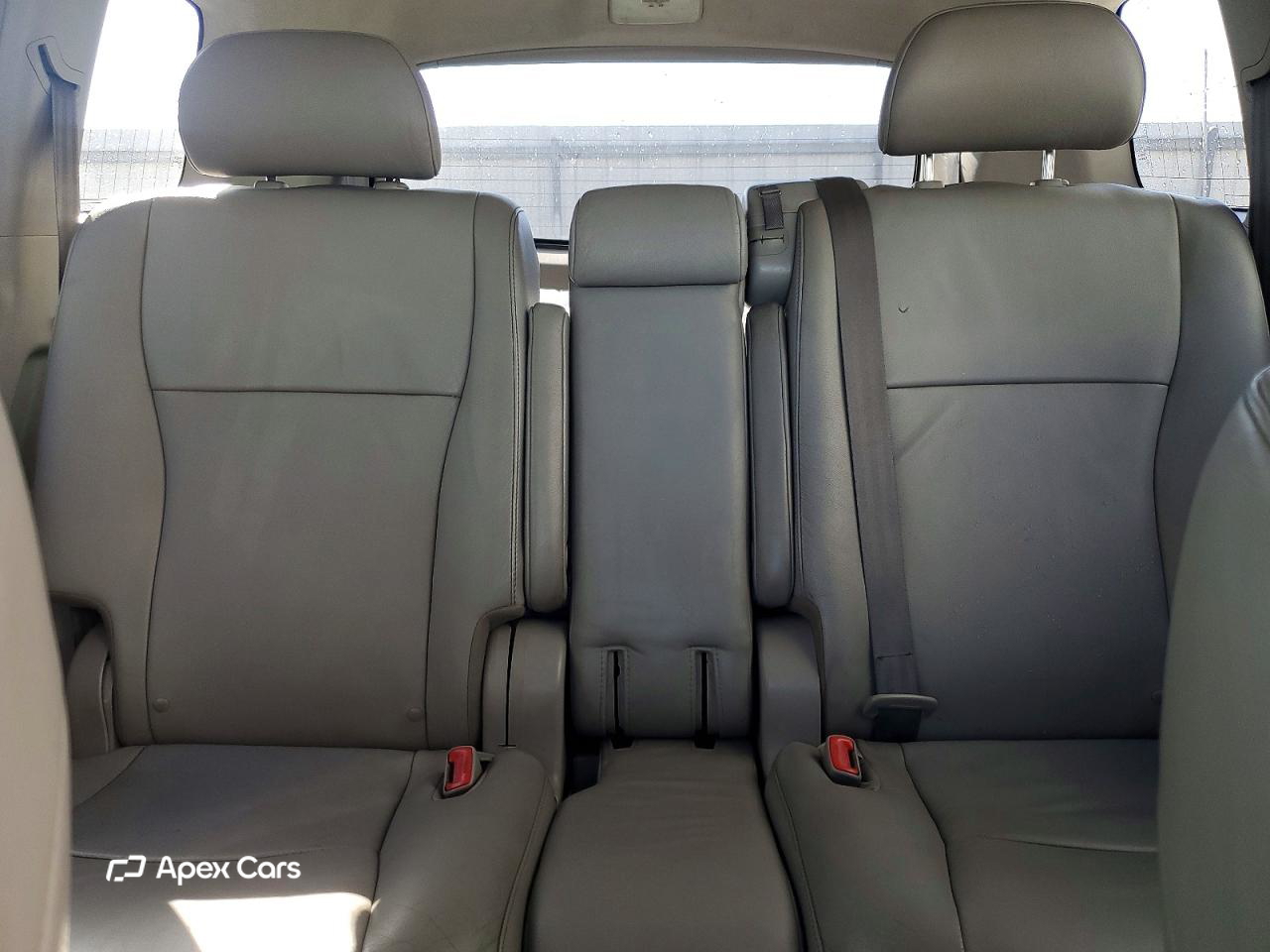 Toyota Highlander 2011