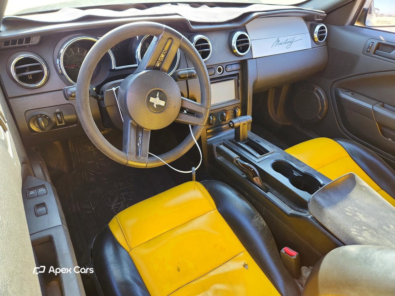 Ford Mustang 2005