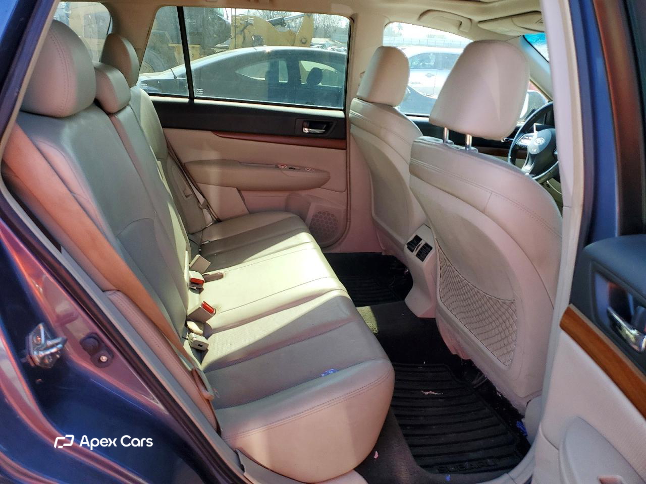 Subaru Outback 2014