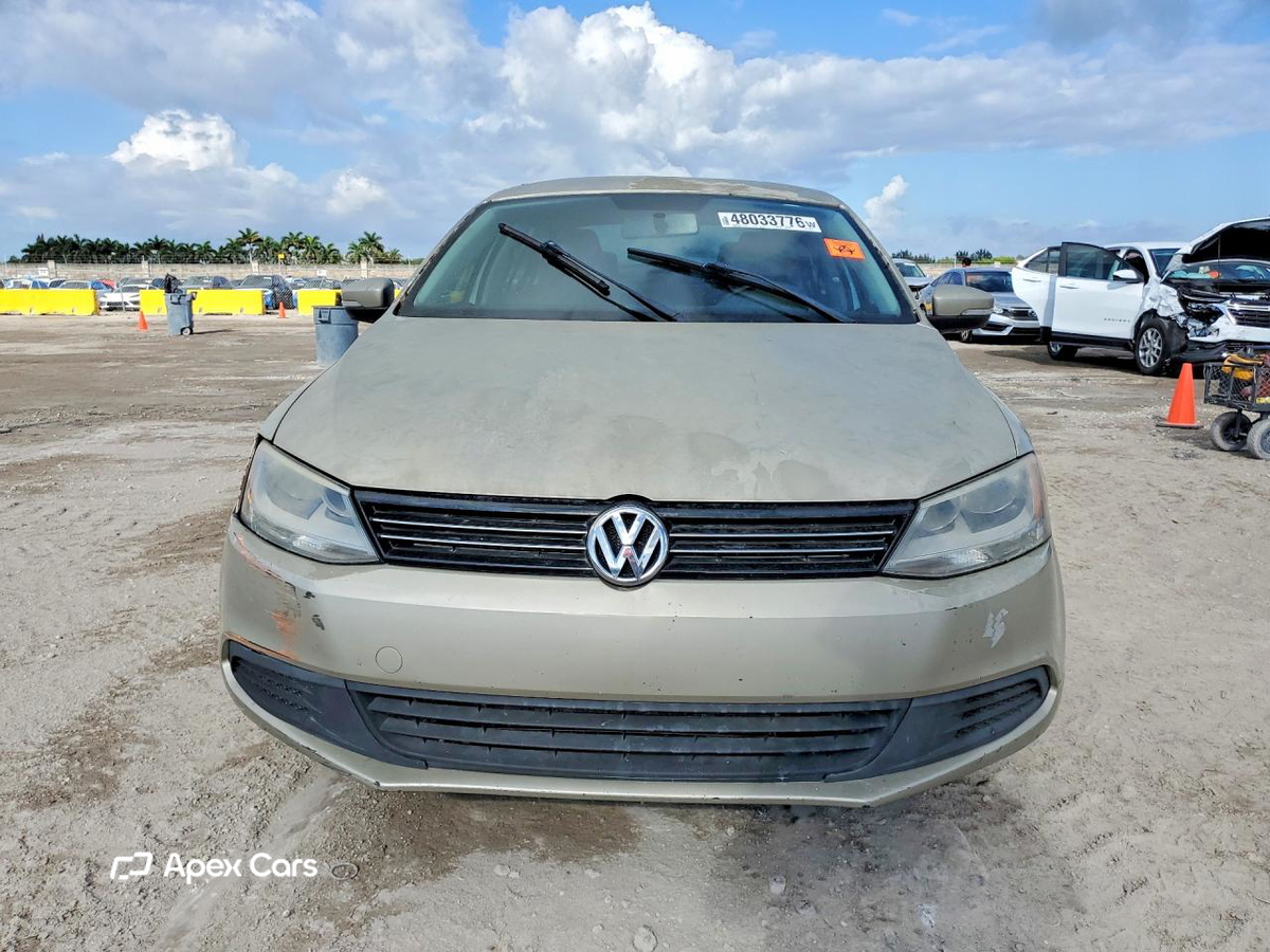 Volkswagen Jetta 2013