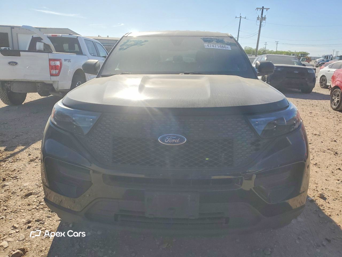 Ford Explorer 2022