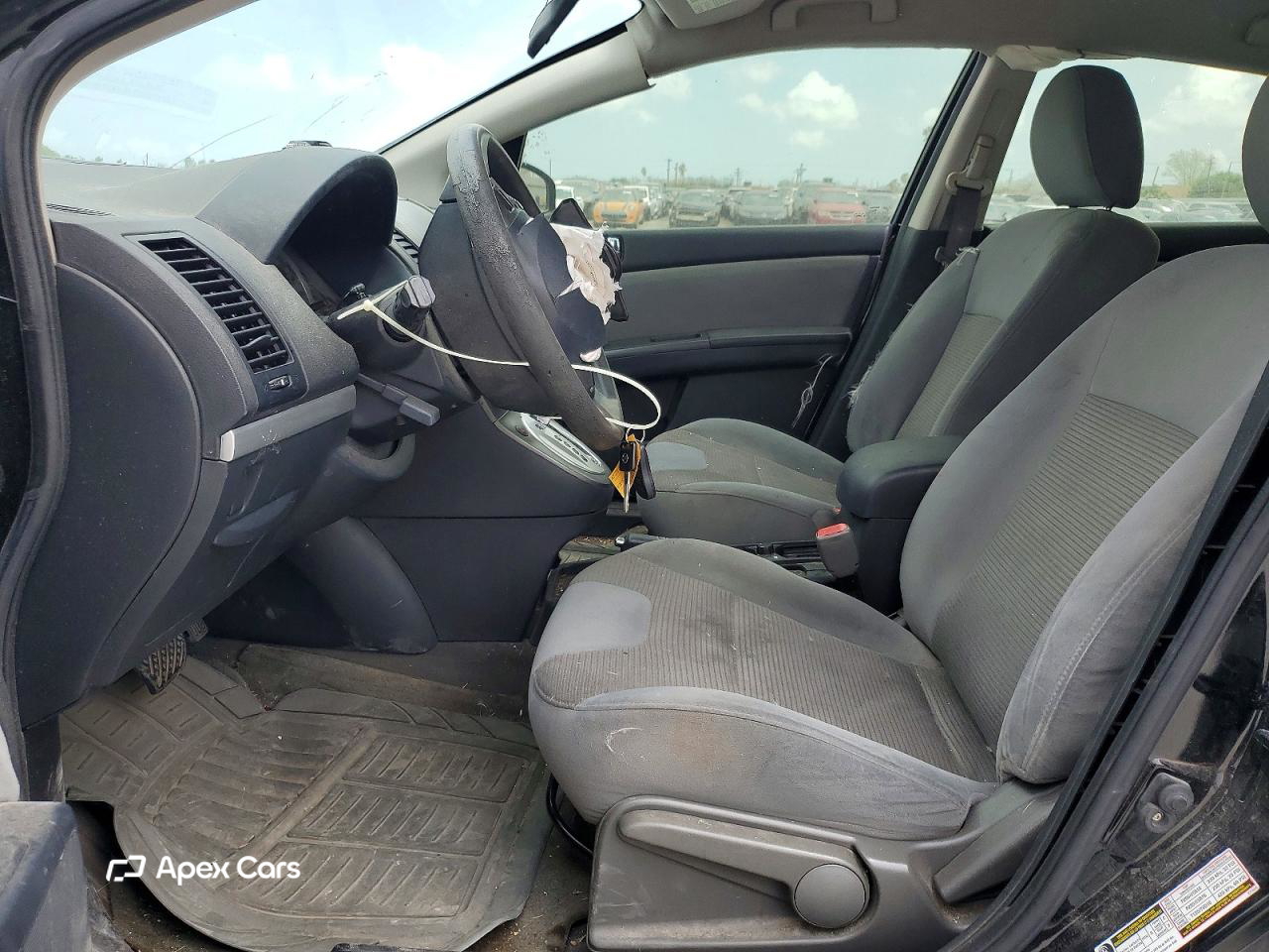 Nissan Sentra 2010