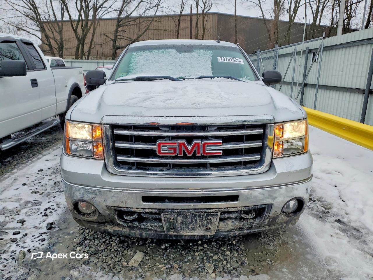 GMC Sierra 2013
