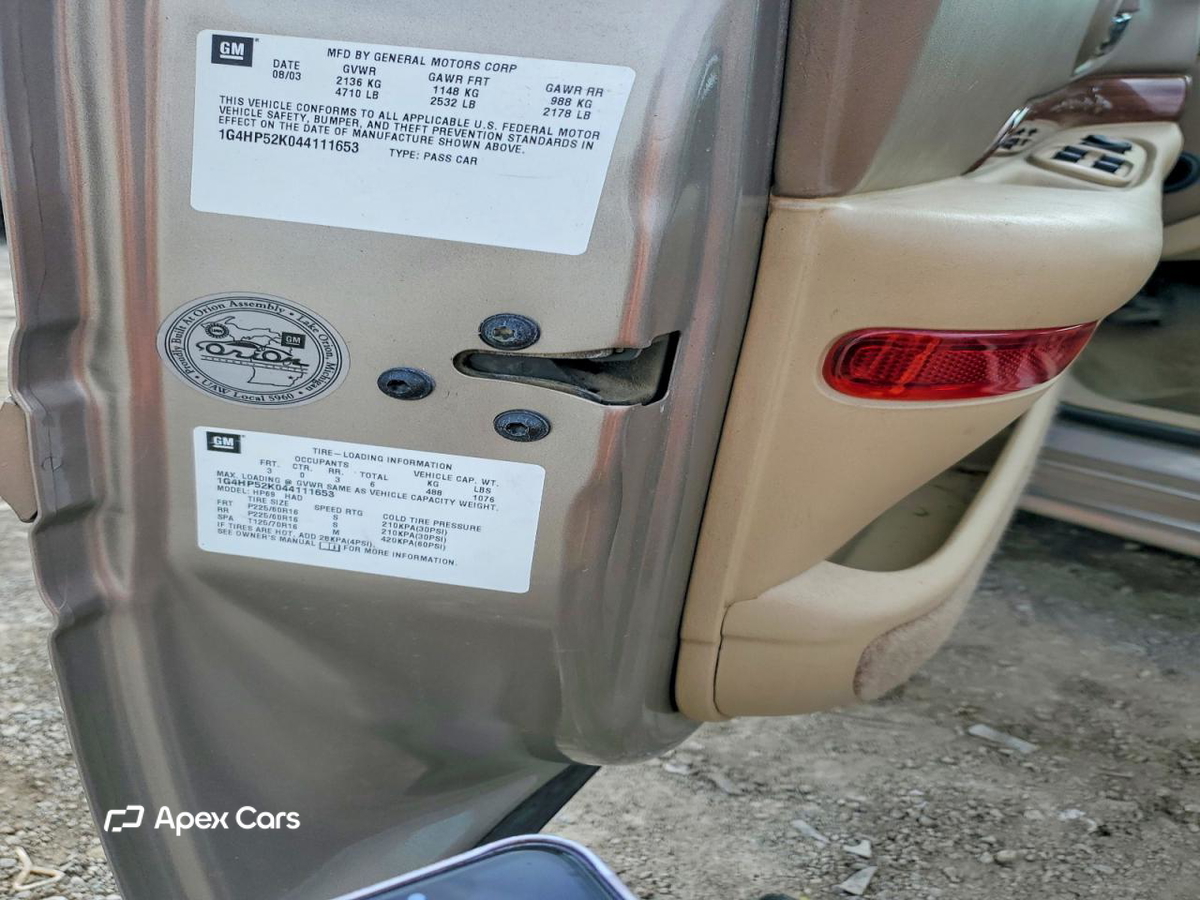 Buick LeSabre 2004